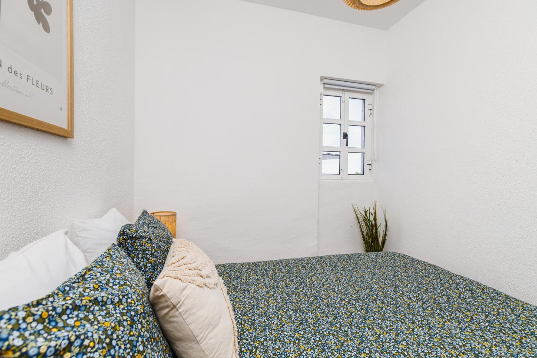 Mada House's Ii * Sesimbra