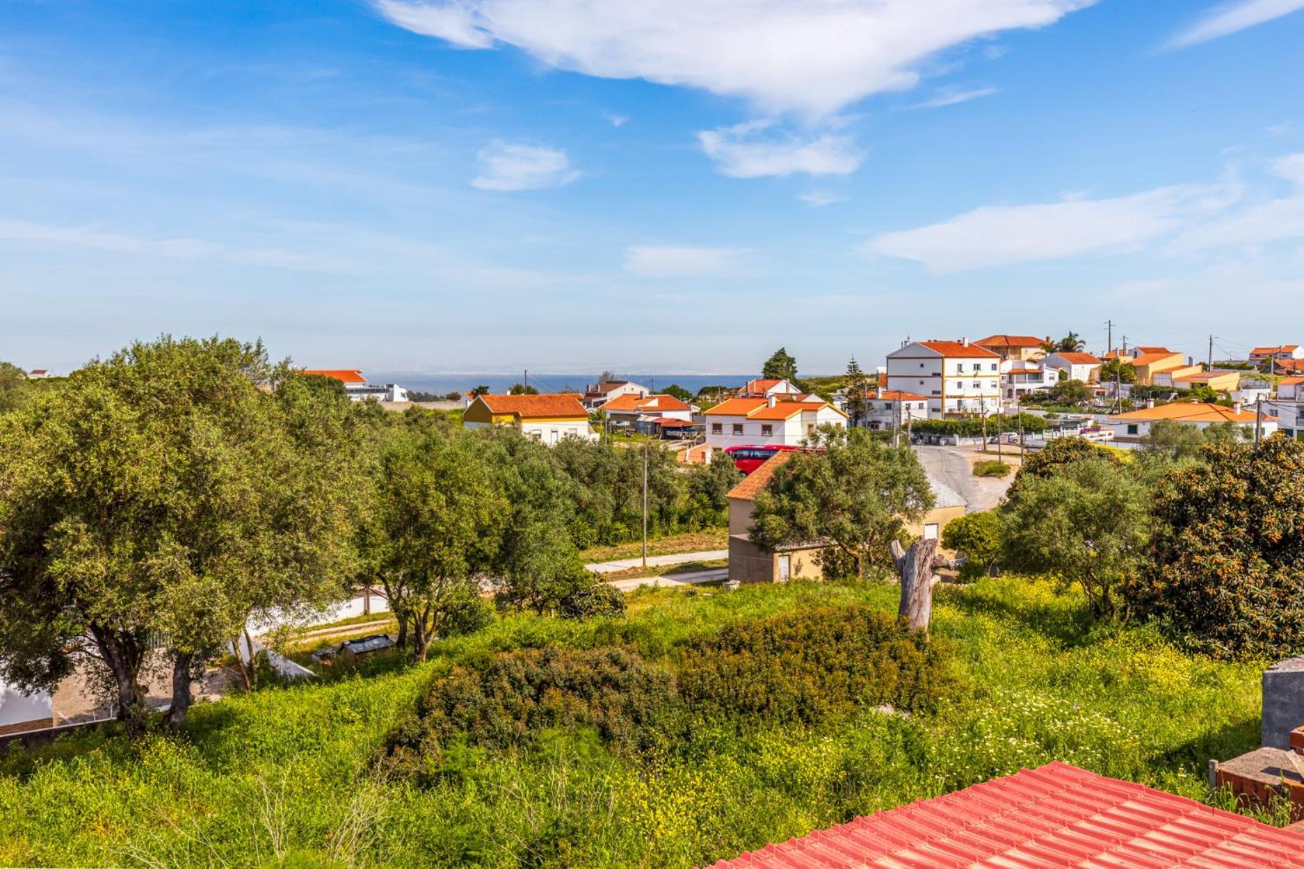 Mada House's Ii Sesimbra